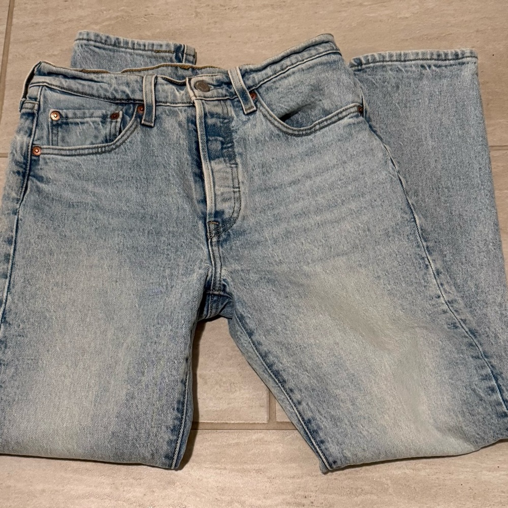 Levi’s jeans 27